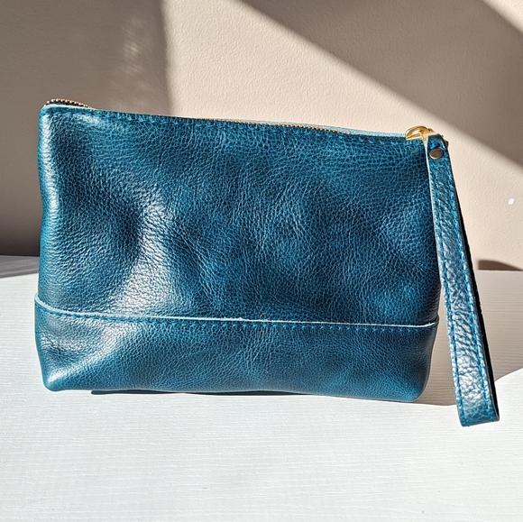 Portland Leather Large Chelsea Pouch - Picture 2 of 3